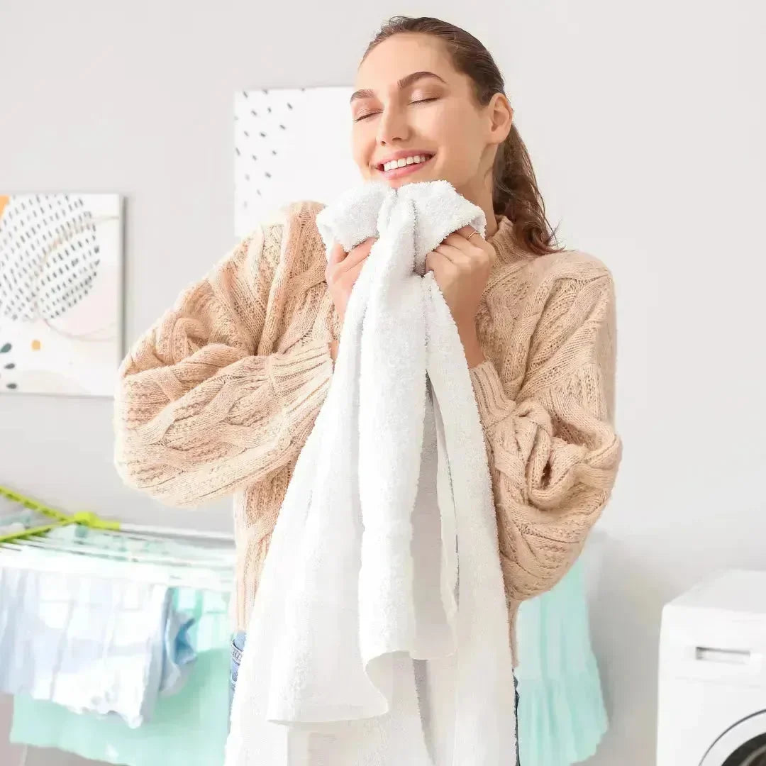 BADIN - Extra concentrated baby blue fabric softener 960 ml BADIN