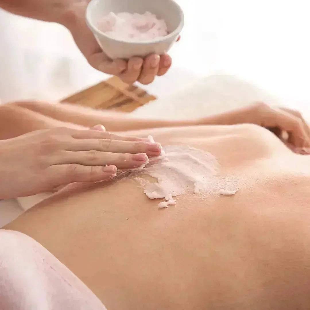 Body Shop - Milk and Honey sorbet body scrub 200 ml BODY SHOP