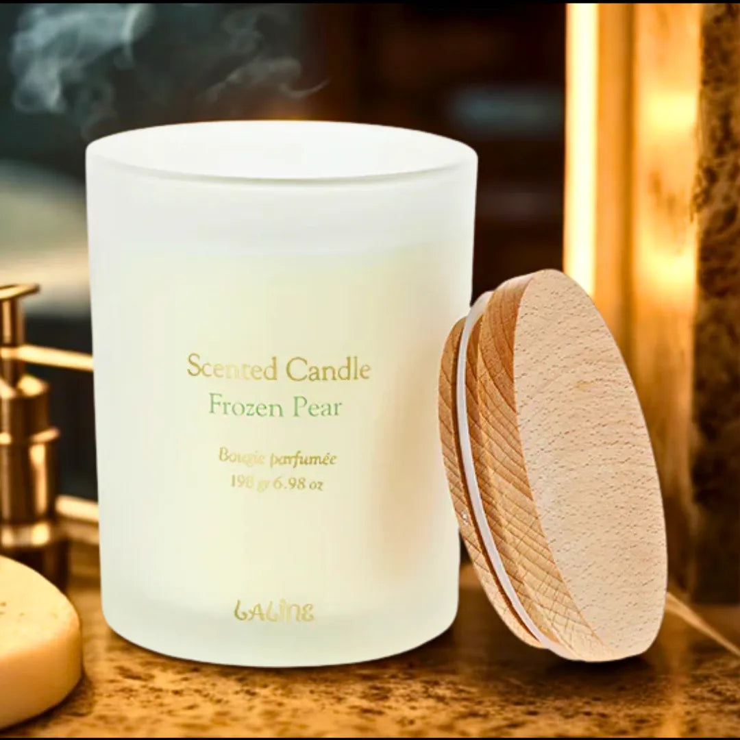 LALINE- scented Candle FROZEN PEAR scent 198 gram LALINE