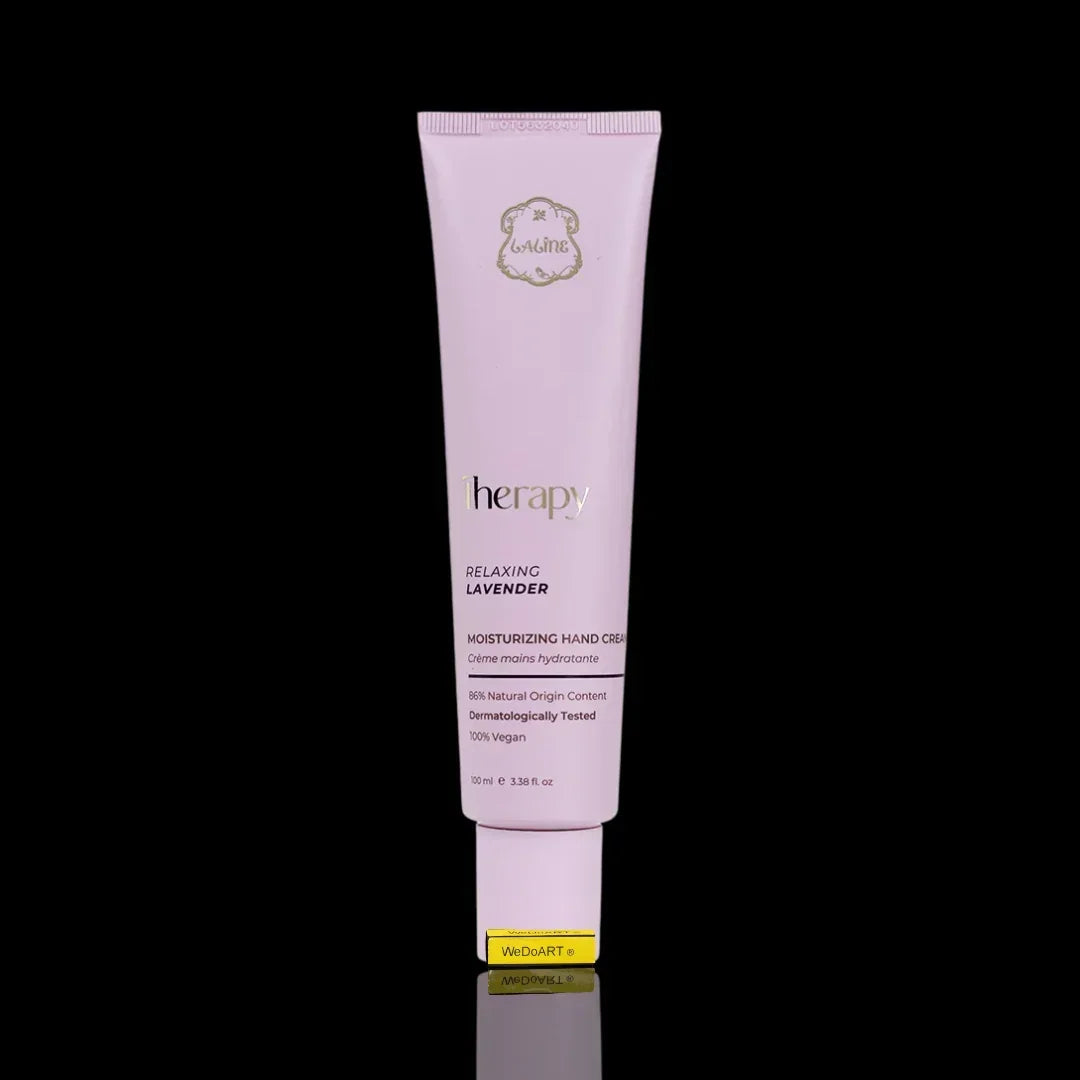 Therapy Relaxing Lavender Feuchtigkeitsspendende Handcreme in einer hellvioletten Tube
