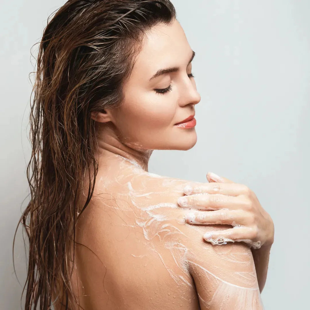 NECA 7- cream body wash enriched with moisture for soft and velvety skin 750 ml SANO